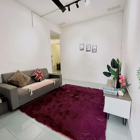 Heritage Cozy Entire 3 Bedroom House At Kijang Alma Bukit Mertajam Exterior photo